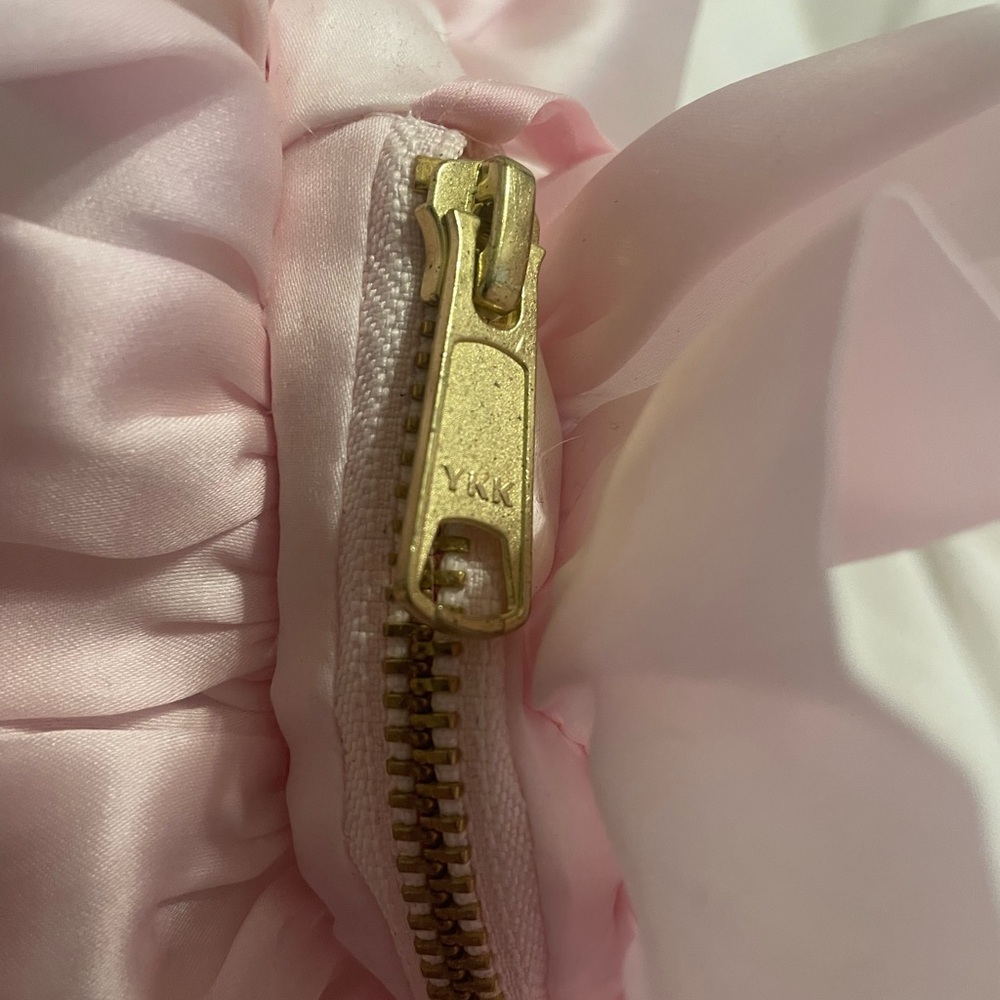 Selkie Light Pink Heart Pillow Bag - Picture 4 of 9